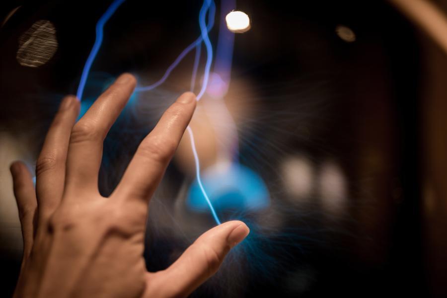 5 Mind Blowing Facts About Electricity