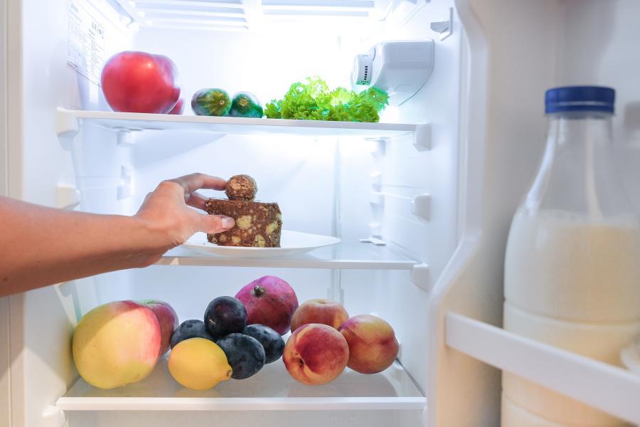 Easy Tricks to Lower Your Refrigerator's Energy Consumption